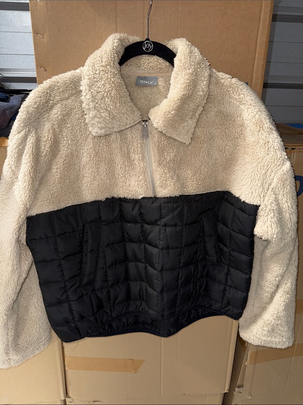 NEW Cream Sherpa Jacket with Black Quilted Panel M